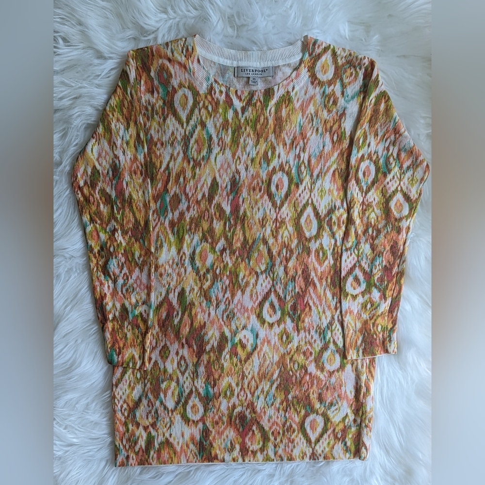 NWOT stunning Liverpool kaleidoscope multi color crew neck ribbed cuffs & hem